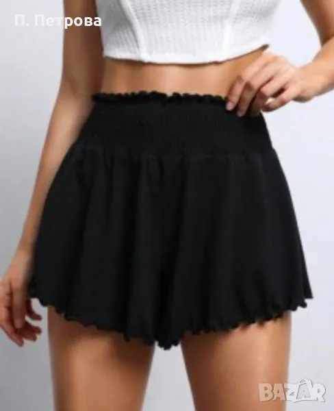 черни къси панталонки с къдрички, снимка 1