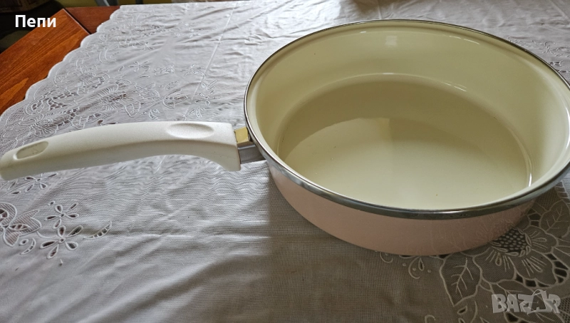 Емайлиран качествен тиган, снимка 1