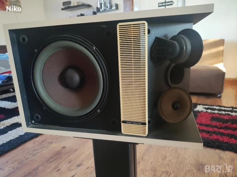 hi-fi тонколони  bose  301 music monitor II, снимка 1
