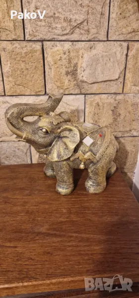 Слон, снимка 1