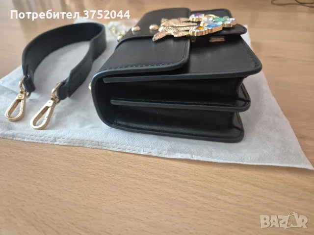 Pinko елегантна чанта , снимка 4 - Чанти - 56182127