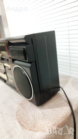 Радио касетофон uher, снимка 4 - Радиокасетофони, транзистори - 53918935