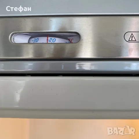 Хладилник с фризер SMEG, снимка 7 - Хладилници - 49132521