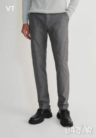 Чино панталон Slim fit RESERVED