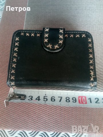 Продавам стар портфейл .Готов за евро зоната(видно от снимките), снимка 1