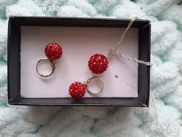 Подаръчен комплект сребро , снимка 4 - Бижутерийни комплекти - 47496441
