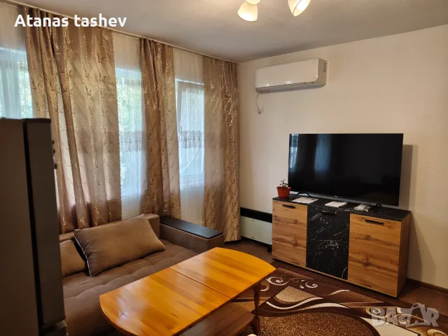 Напълно обзаведен 2 стаен апартамент нов център 