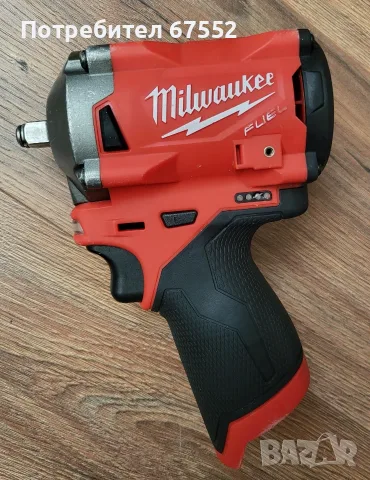 гайковерт Milwaukee M12FIW38-0, 12 V, 339 Nm, 3⁄8′′, без батерия и зарядно 100€