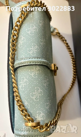Оригинална чанта Guess, снимка 7 - Чанти - 54264224