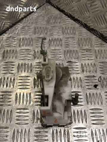 Брава за Toyota Avensis, 2.0D-4D, 110к.с., 2001г. /задна, дясна/