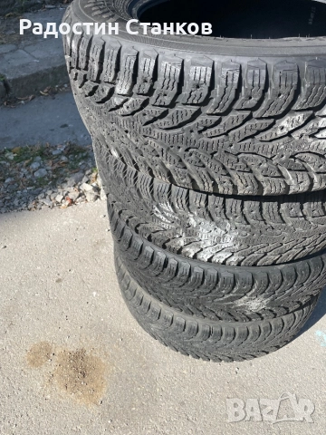 4 броя зимни гуми 215/65/16, снимка 4 - Гуми и джанти - 51774945