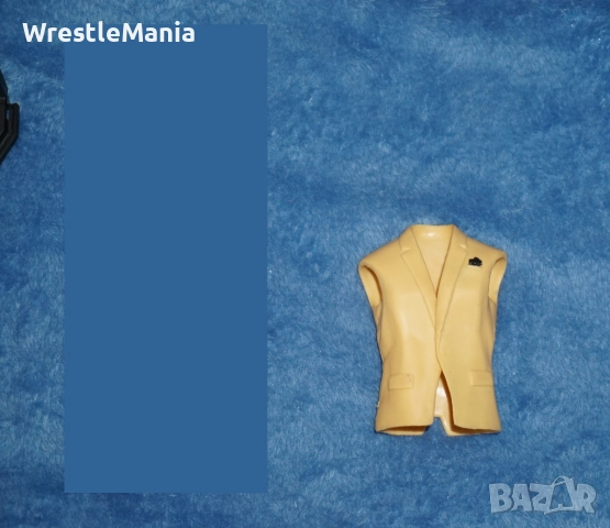 WWE Аксесоари за Кеч Фигури Малки Титли/Дрехи/Пътнически Куфар/Маса/Часовник/Щанга/Тръба, снимка 8 - Колекции - 51855596