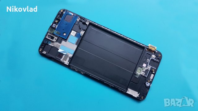Дисплей Samsung Galaxy A70 (SM-A705FN/DS), снимка 1 - Резервни части за телефони - 31449401
