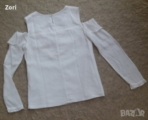 Бяла блуза с отворени рамене и къдрички над бюста, снимка 2 - Ризи - 42806380
