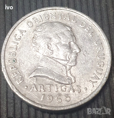 Монета от 20 центесимо от Уругвай, издадена през 1965 година. , снимка 2 - Нумизматика и бонистика - 53934936