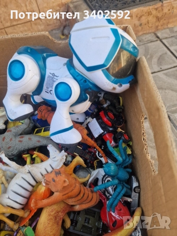 Лот играчки,фигурки и колички, снимка 4 - Коли, камиони, мотори, писти - 52438204