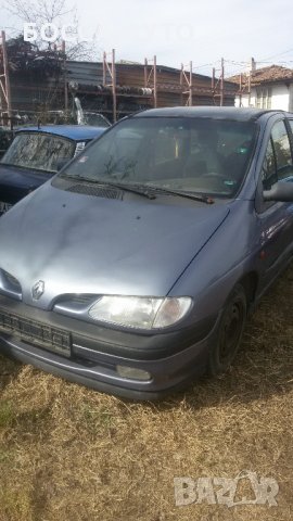 Renault Scenic 2.0, снимка 2 - Автомобили и джипове - 32177892