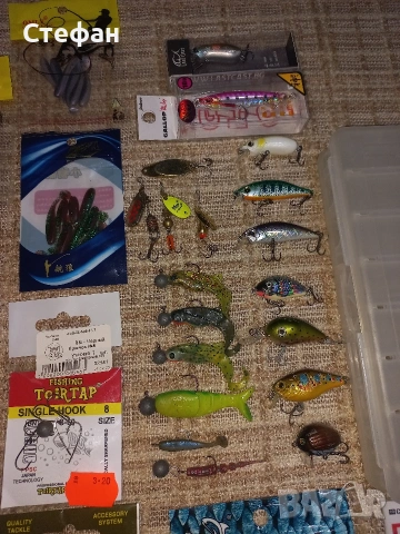 Чанта с примамки за пъстърва, кефал и костур, снимка 4 - Такъми - 53374379