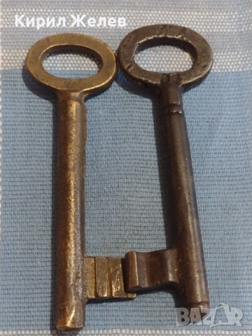 Два стари ключа от соца за брава за КОЛЕКЦИЯ ДЕКОРАЦИЯ БИТОВ КЪТ 22673