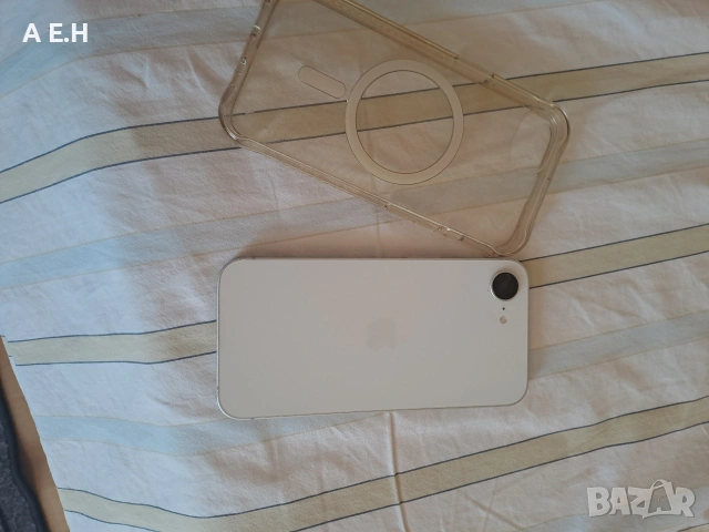 Apple iPhone 16e, 128GB, 5G, White Като НОВ !!!, снимка 4 - Apple iPhone - 54317126