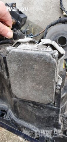 Ляв фар за бмв е46 ксенон бош оригинален от ляв волан 2001г, снимка 9 - Части - 34503935