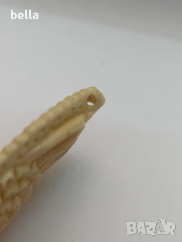 Стар медальон от слонова кост, снимка 5 - Антикварни и старинни предмети - 50905701