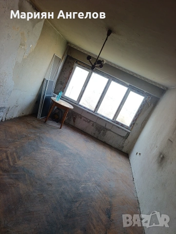 Продавам Апартамент 2 стай и кухня 65кв 