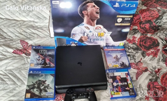 ps4 конзола в перфектно състояние