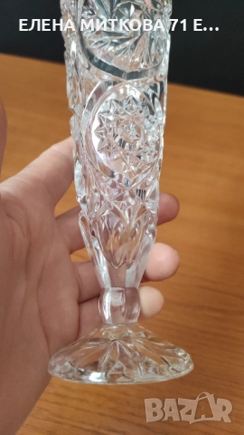 Кристална ваза с богат релеф, снимка 4 - Вази - 52819127