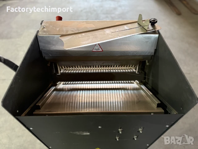 ПРОФЕСИОНАЛНА МАШИНА ЗА РЯЗАНЕ НА ХЛЯБ – MATAS EFE03 Pratiko Manuel , снимка 7 - Обзавеждане на кухня - 50908182