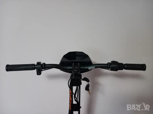 Електрически скутер/тротинетка KuKirin G4 2000W 20AH, снимка 9 - Други спортове - 41913394