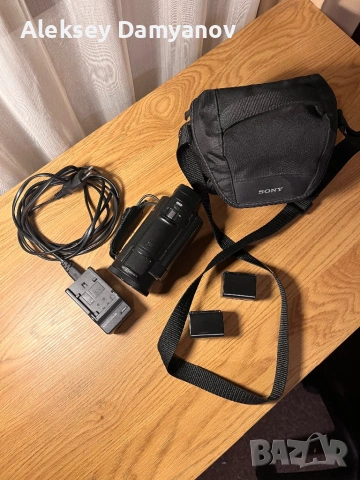 Sony Handycam FDR-AX33 – 4K видеокамера (пълен комплект), снимка 9 - Камери - 53330061