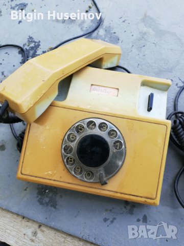 Стари домашни телефона