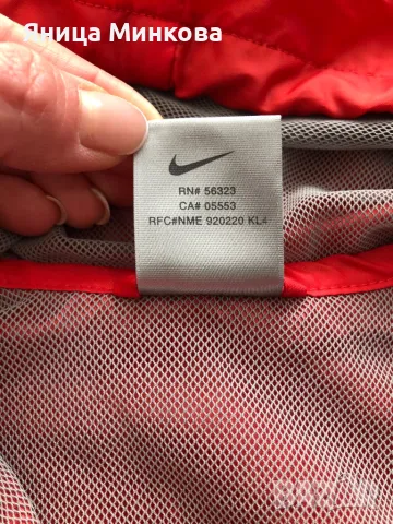 Дамски елек Nike, снимка 7 - Елеци - 47758507