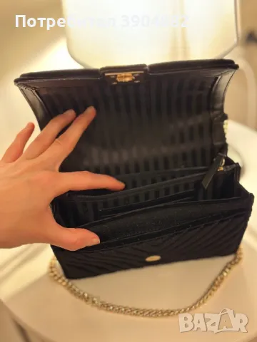  кадифена чанта Victoria's Secret, снимка 4 - Чанти - 47540509