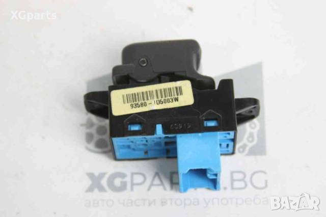 Бутон ел. стъкла за Kia Carens III (2006-2013), снимка 2 - Части - 44649231