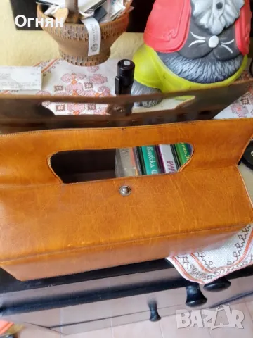 Кутия, чантичка за 10 касетки за касетофон, снимка 3 - Радиокасетофони, транзистори - 48546858