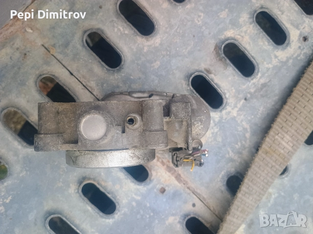 Дроселова Клапа Mercedes Clk W208 2.0 136кс A1111410125, снимка 2 - Части - 52150150