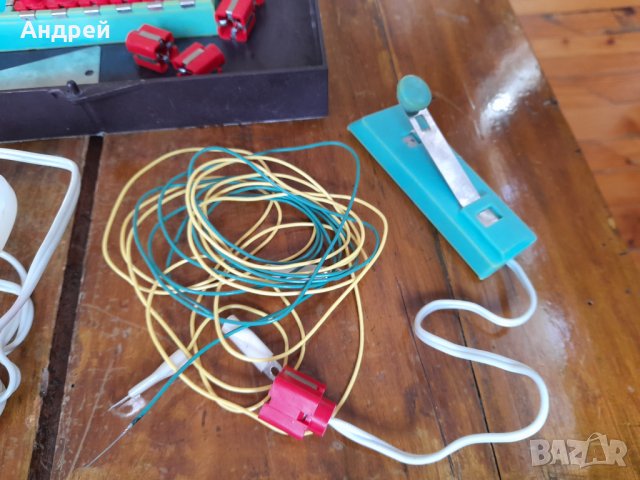 Стар Радиоконструктор Електроннье Кубики, снимка 5 - Други ценни предмети - 35322857