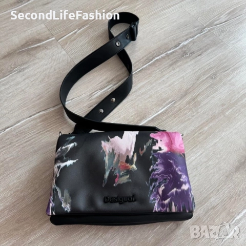 Дамска чанта Desigual с флорален принт