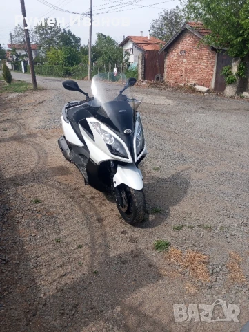 продавам скутер , снимка 2 - Мотоциклети и мототехника - 51004939