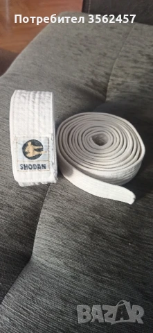 продавам два колана за бойни изкуства  е 254 см на 3.5 см.и другия 304 см на 4.5 см по 15 лв , снимка 1