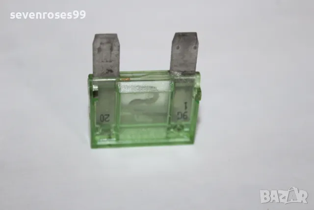 Бушон предпазител голям 30A цена за брой, снимка 2 - Части - 48699591