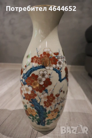 Порцеланова японска ваза