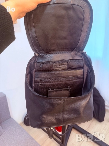 Lloyd Baker Genuine Leather , естествена кожа раница, маркова, снимка 3 - Раници - 51919993