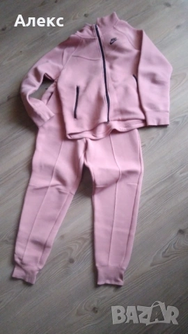 Nike Tech Fleece детски екип, снимка 5 - Детски анцузи и суичери - 53928833