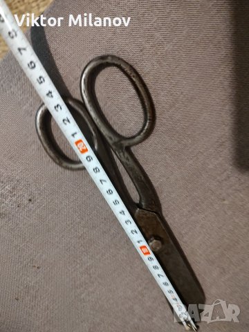 Стари шивашки ножици, снимка 3 - Антикварни и старинни предмети - 37229327