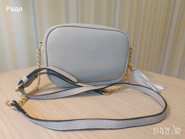 Нова дамска кожена чанта EXCLUSIVO през рамо Бежово злато абитуриентски бал мини чантичка раница, снимка 4 - Чанти - 49409277