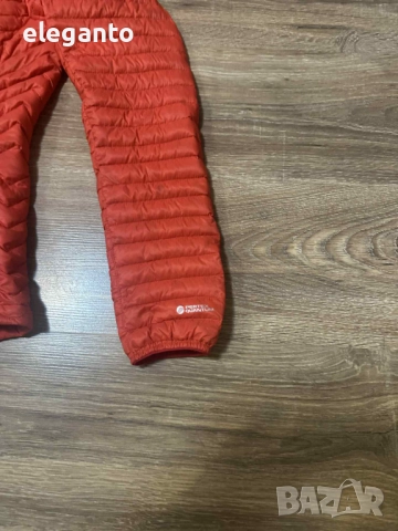 Висок клас дамска пухенка Outdoor Research  Verismo 800fill Down Pertex Jacket , M размер , снимка 3 - Якета - 52238113