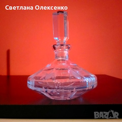 Кристална бутилка за парфюм , снимка 17 - Антикварни и старинни предмети - 39487637